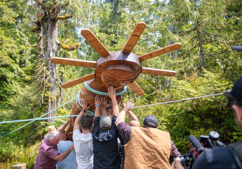 Iisaak Totem Raising 2